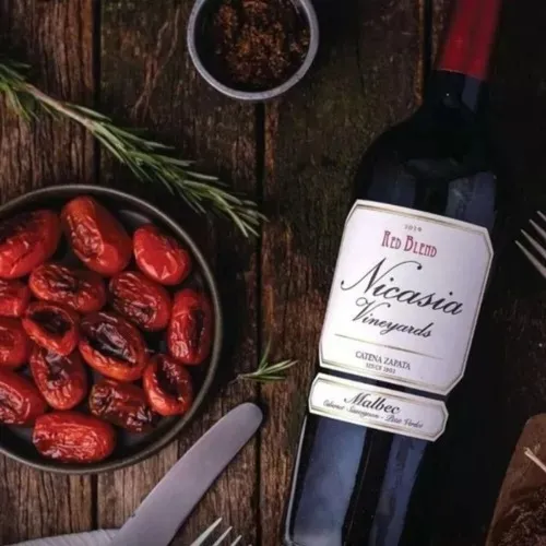 Vinho Tinto Argentino Nicasia Malbec Catena Zapata Cx 6 Und - Imagem 3